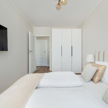 Piekny Apartament Wichrowa - 2 Sypialnie Free Garage Wroclaw By Noclegi Renters Exteriér fotografie